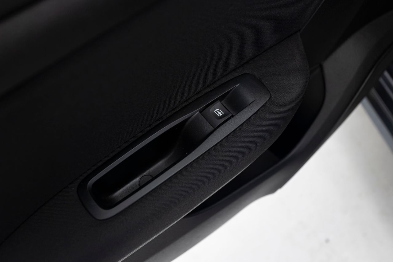 Renault Megane GRAND TOUR 1.3 TCE 115 cv  - Foto 14