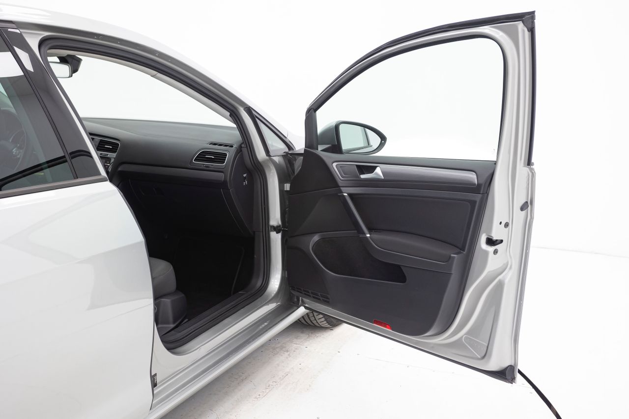 Volkswagen Golf BLUEMOTION 1.5 TSI 131 cv  - Foto 21