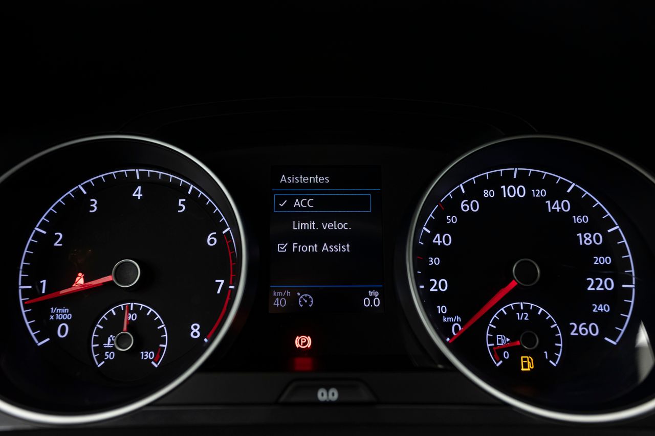 Volkswagen Golf BLUEMOTION 1.5 TSI 131 cv  - Foto 34