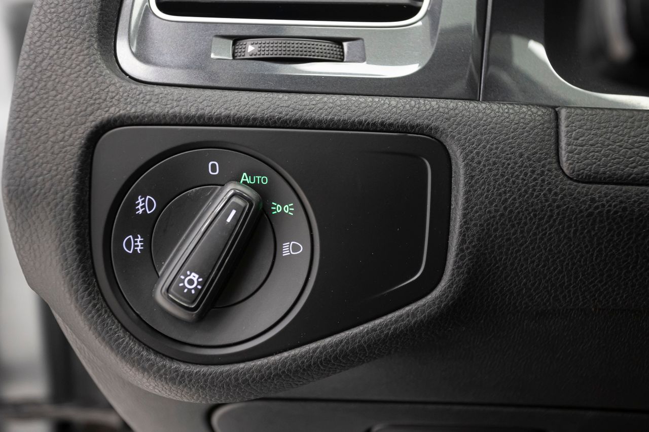 Volkswagen Golf BLUEMOTION 1.5 TSI 131 cv  - Foto 30