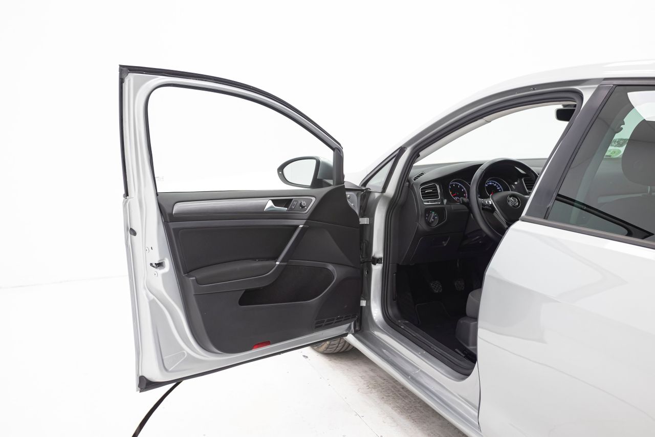 Volkswagen Golf BLUEMOTION 1.5 TSI 131 cv  - Foto 26