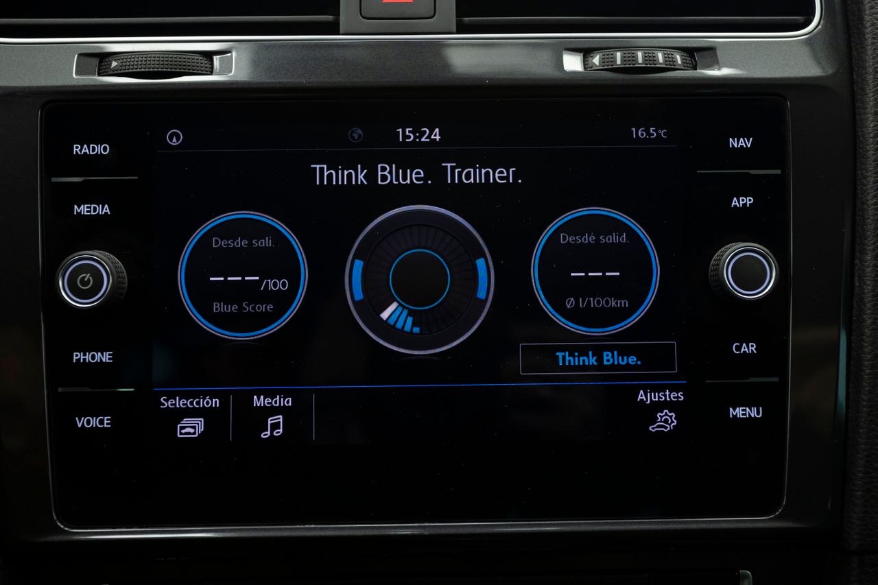 Volkswagen Golf BLUEMOTION 1.5 TSI 131 cv  - Foto 41