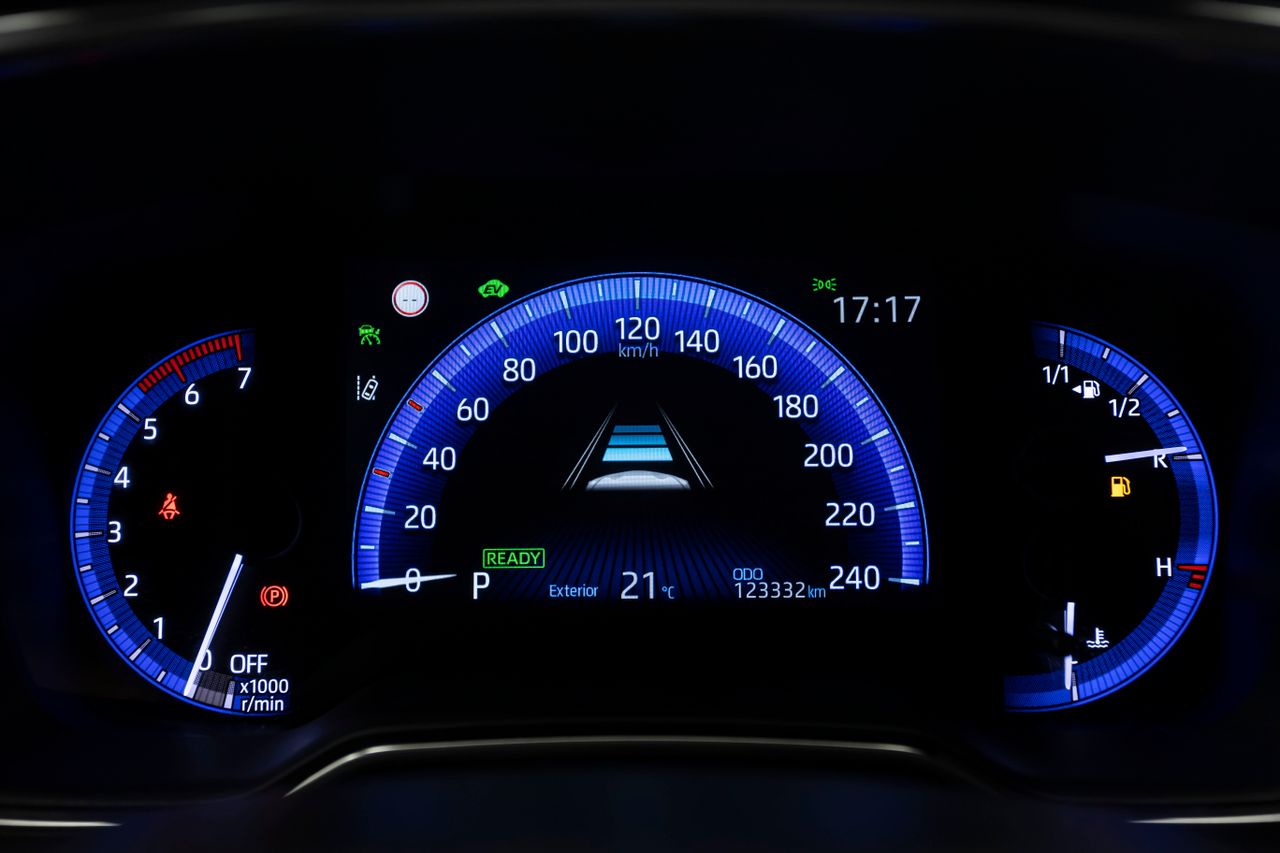 Toyota Corolla 1.8 125H ACTIVE TECH E-CVT  - Foto 6