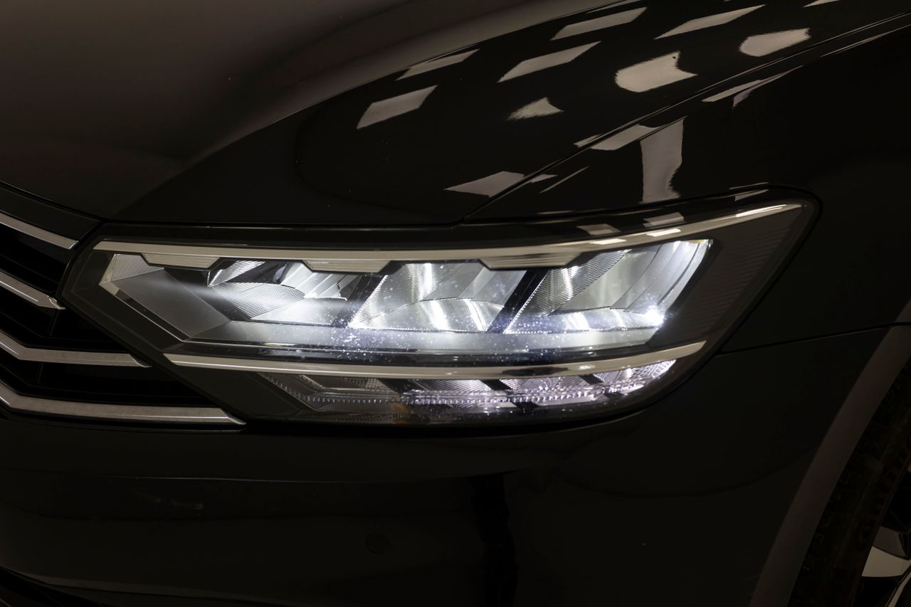 Volkswagen Passat VARIANT EXECUTIVE 2.0 TDI 122 cv  - Foto 50