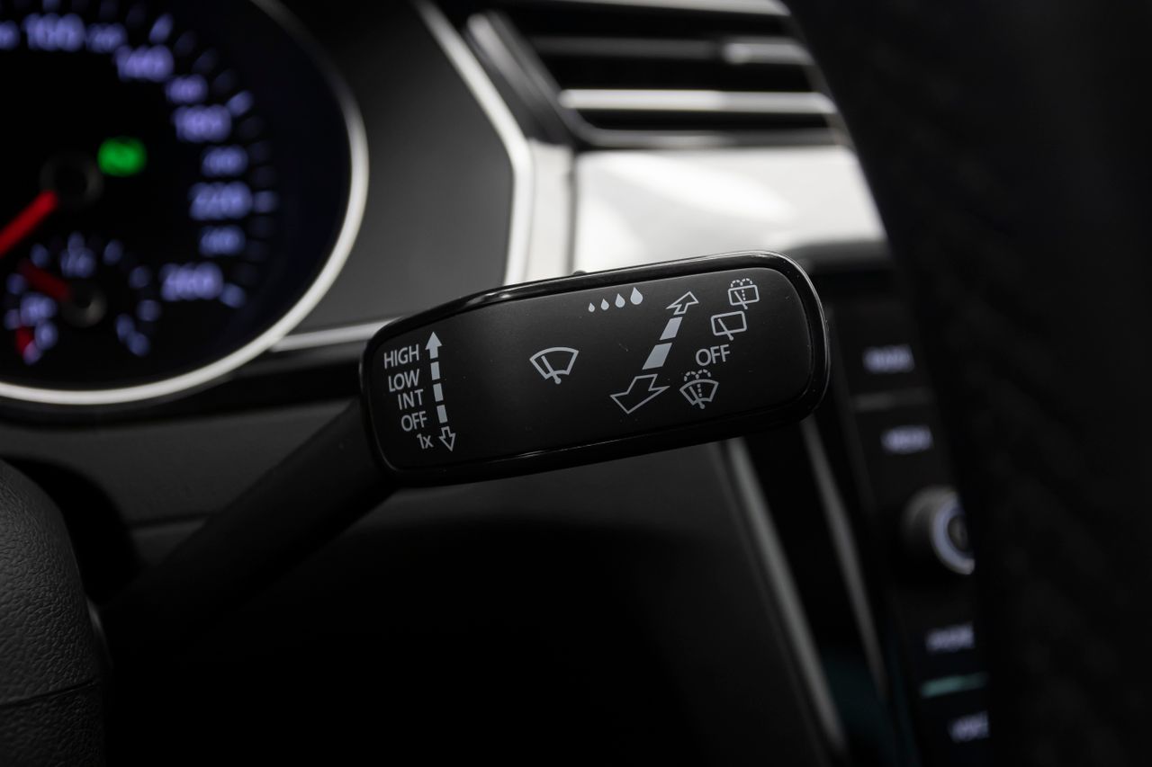 Volkswagen Passat VARIANT EXECUTIVE 2.0 TDI 122 cv  - Foto 35