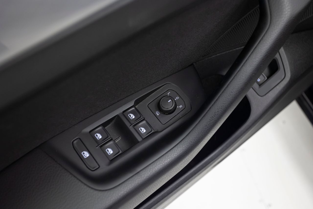 Volkswagen Passat VARIANT EXECUTIVE 2.0 TDI 122 cv  - Foto 28