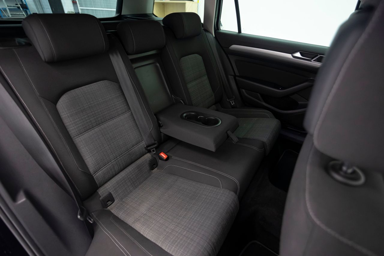 Volkswagen Passat VARIANT EXECUTIVE 2.0 TDI 122 cv  - Foto 18