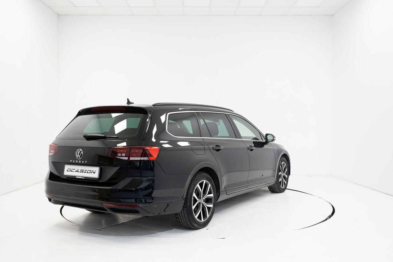Volkswagen Passat VARIANT EXECUTIVE 2.0 TDI 122 cv  - Foto 3