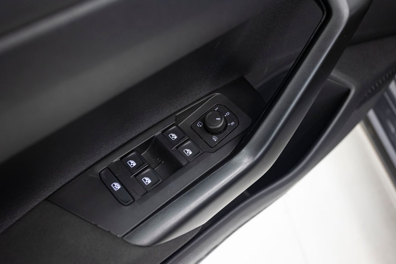 Volkswagen Taigo 1.0 TSI 95 cv LIFE  - Foto 28