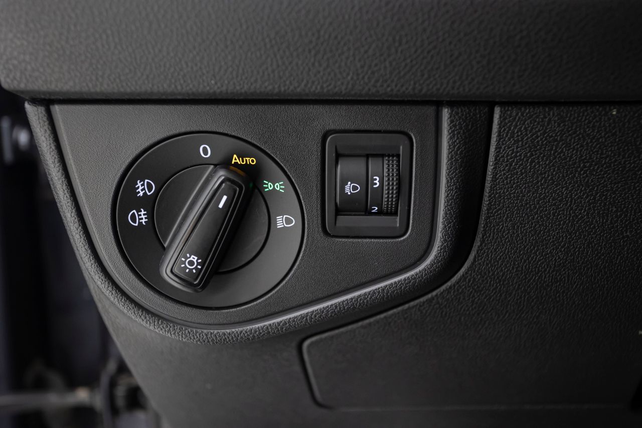 Volkswagen Taigo 1.0 TSI 95 cv LIFE  - Foto 30