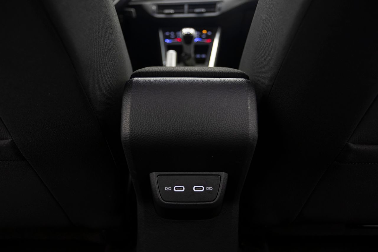 Volkswagen Taigo 1.0 TSI 95 cv LIFE  - Foto 18