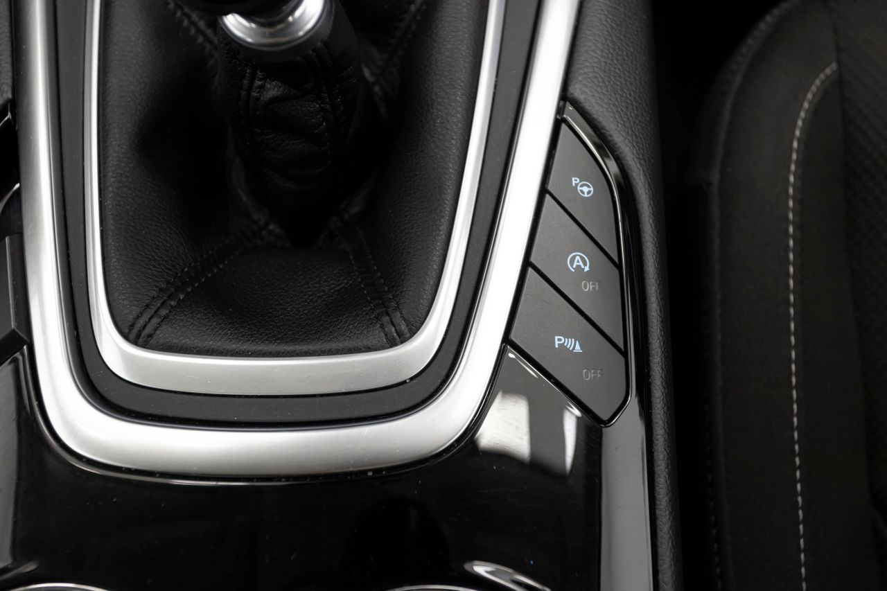 Ford S Max TITANIUM 2.0 ECOBLUE 150 cv MT6 E6DT  - Foto 23