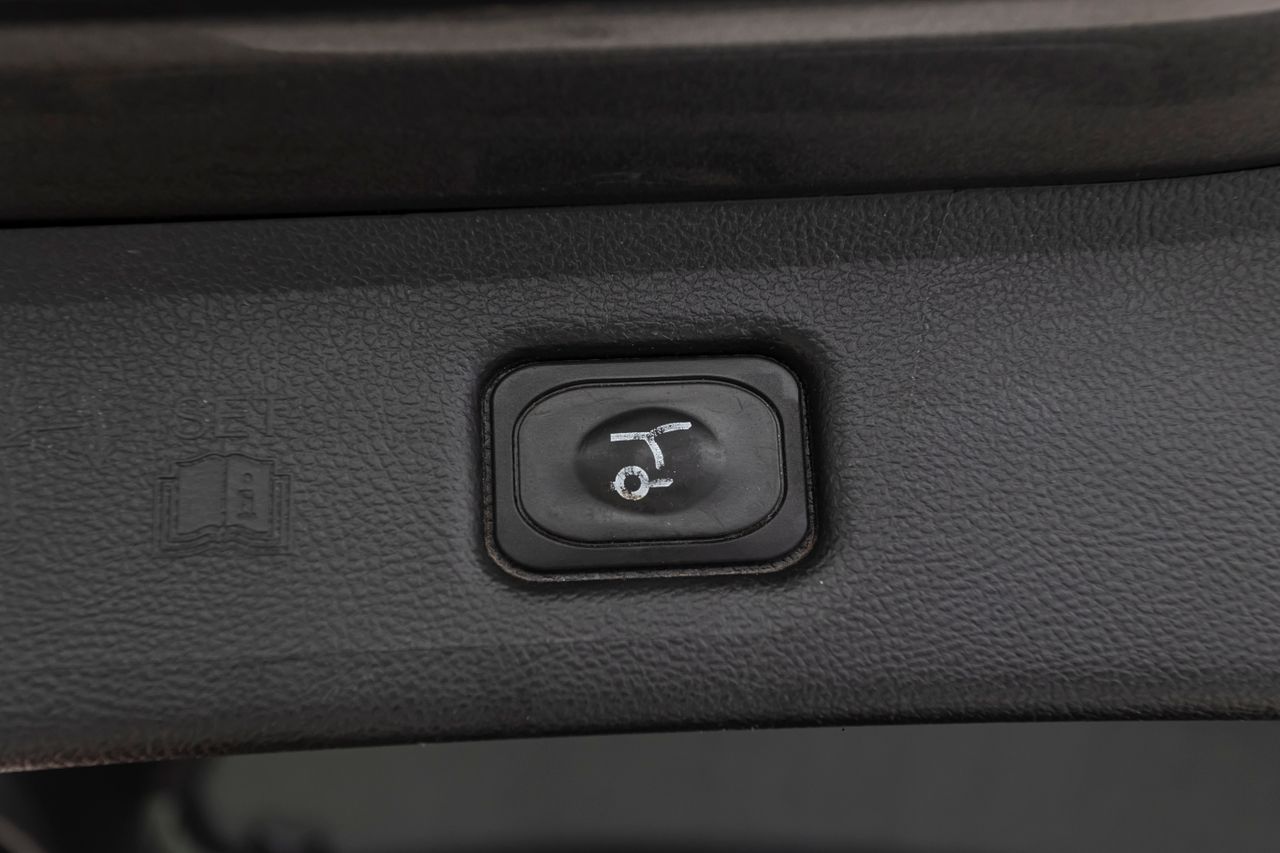 Ford S Max TITANIUM 2.0 ECOBLUE 150 cv MT6 E6DT  - Foto 10