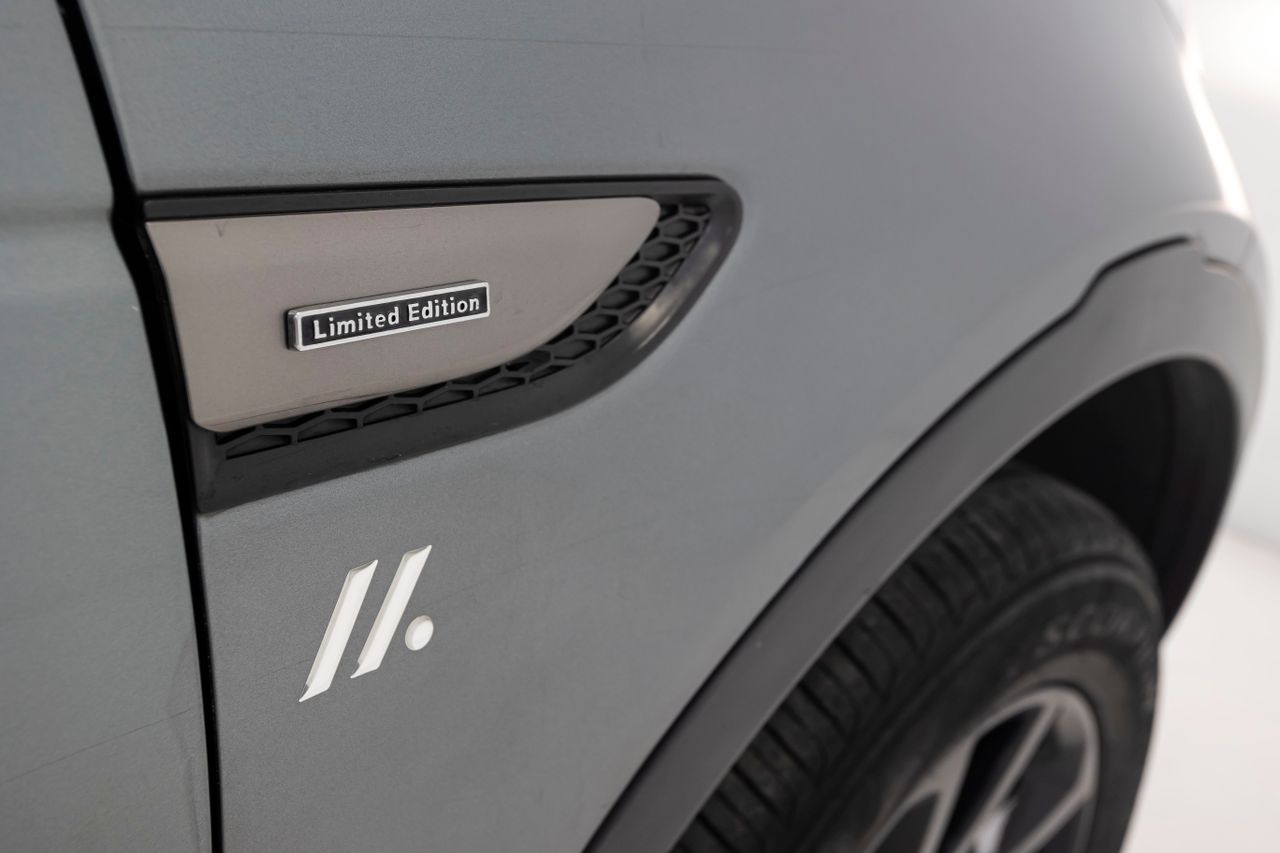 Land-Rover Discovery Sport LIMITED EDITION 2.0D 150 cv  - Foto 47