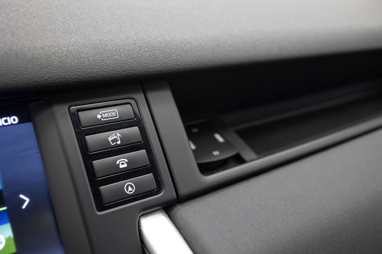 Land-Rover Discovery Sport LIMITED EDITION 2.0D 150 cv  - Foto 31