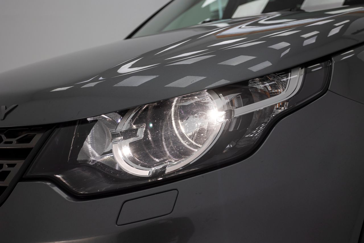 Land-Rover Discovery Sport LIMITED EDITION 2.0D 150 cv  - Foto 45
