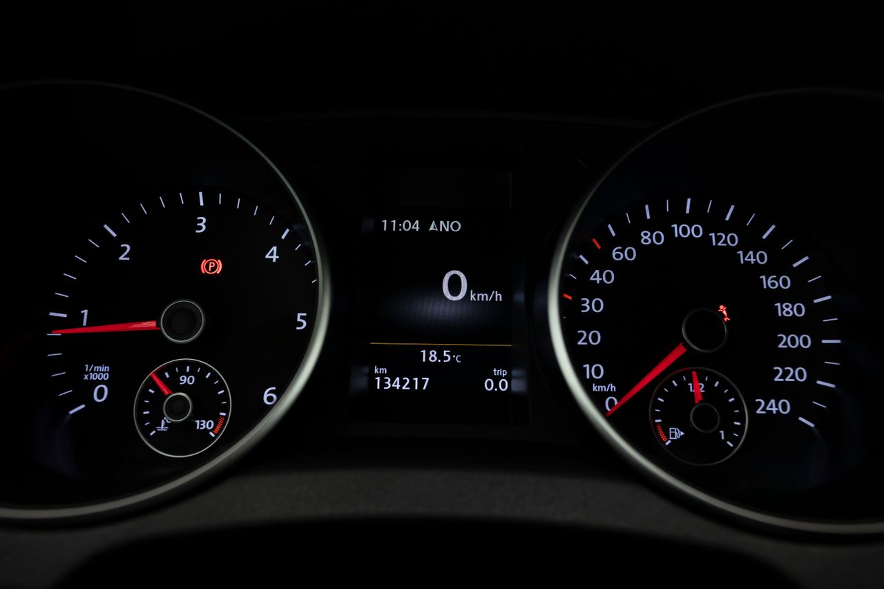 Volkswagen Golf LOUNGE CABRIO 2.0 TDI 110 cv  - Foto 5