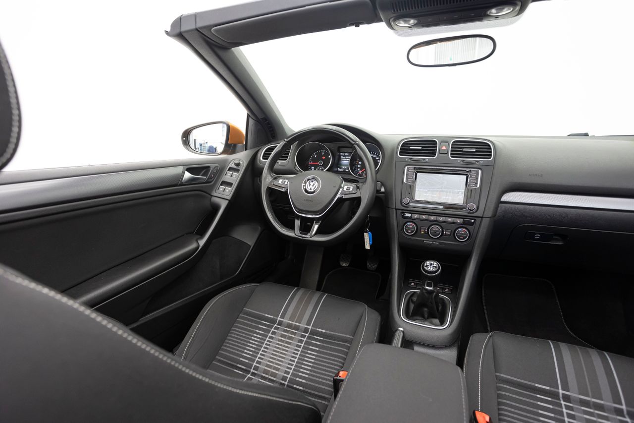 Volkswagen Golf LOUNGE CABRIO 2.0 TDI 110 cv  - Foto 15