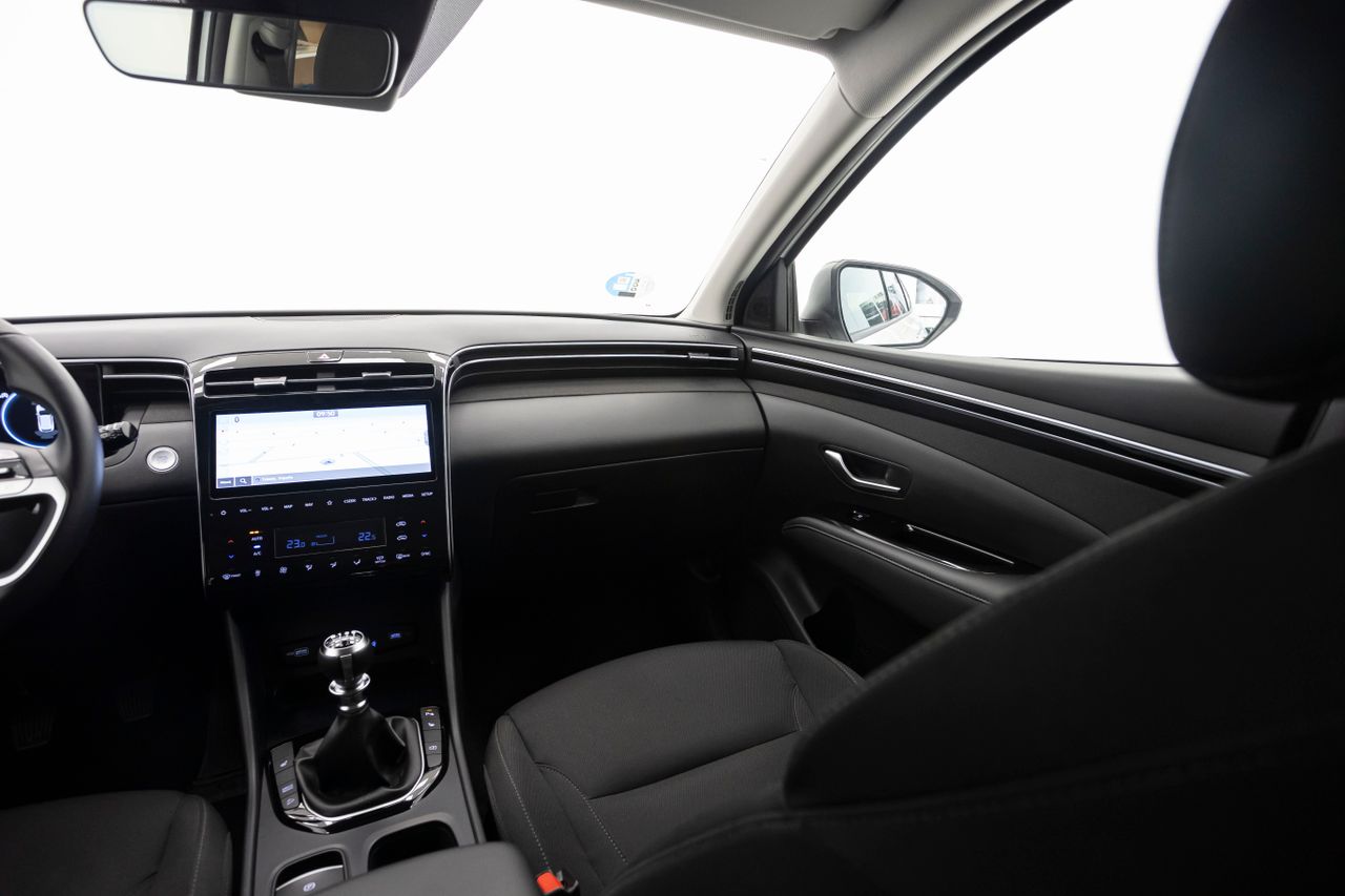 Hyundai Tucson 1.6 TGDI 110KW (150cv) 48V TECNO 2C  - Foto 20