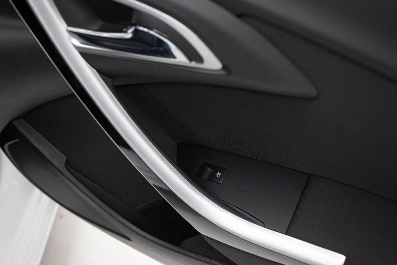 Opel Astra 1.6 D ECOFLEX 110 cv  - Foto 20