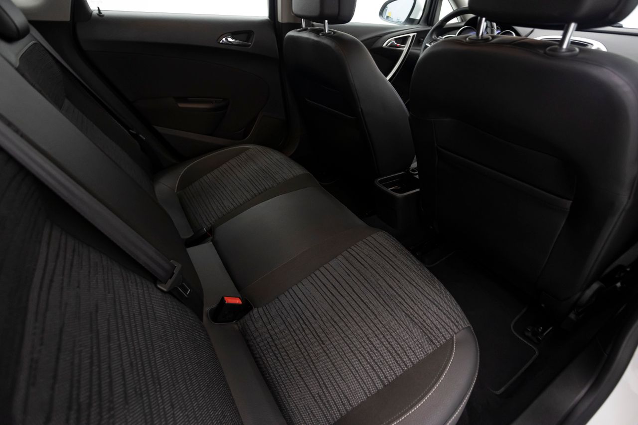 Opel Astra 1.6 D ECOFLEX 110 cv  - Foto 16