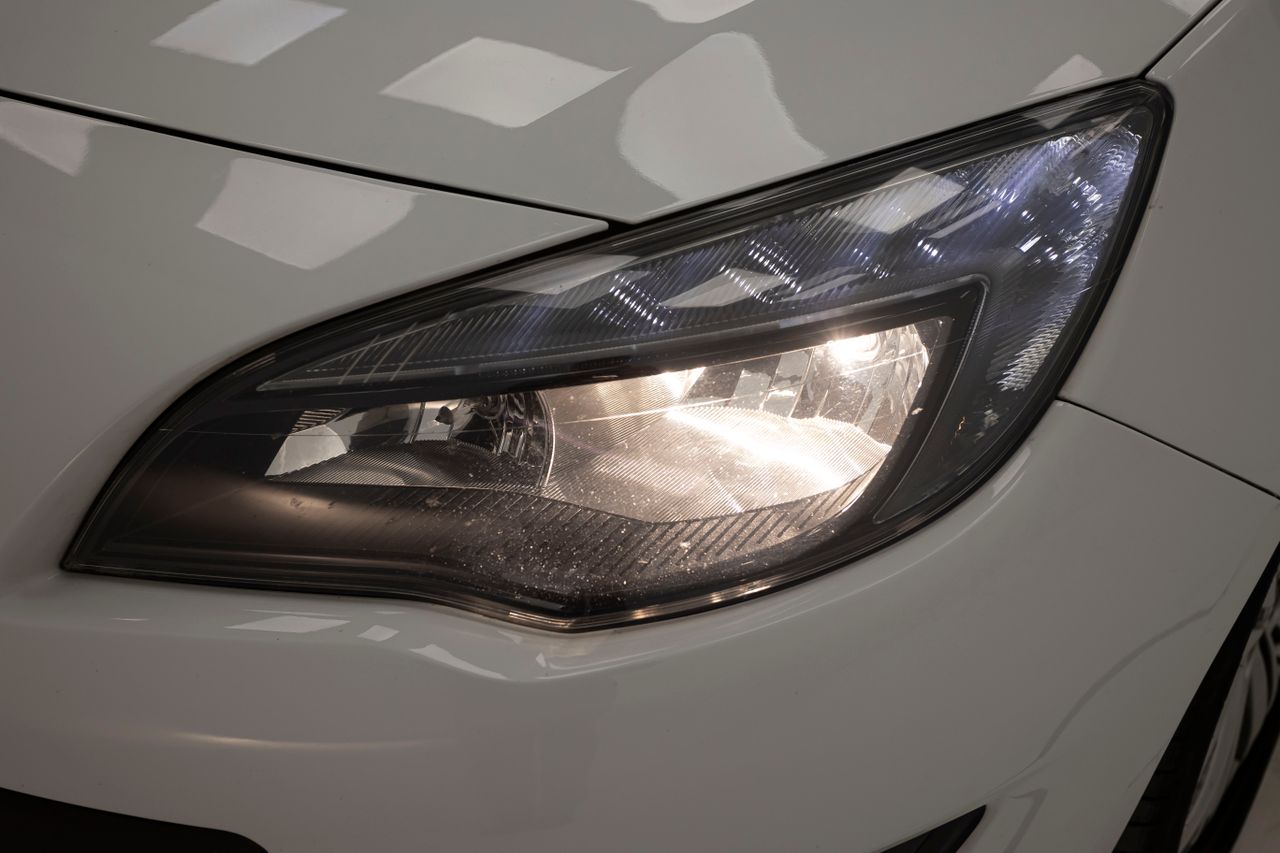 Opel Astra 1.6 D ECOFLEX 110 cv  - Foto 33