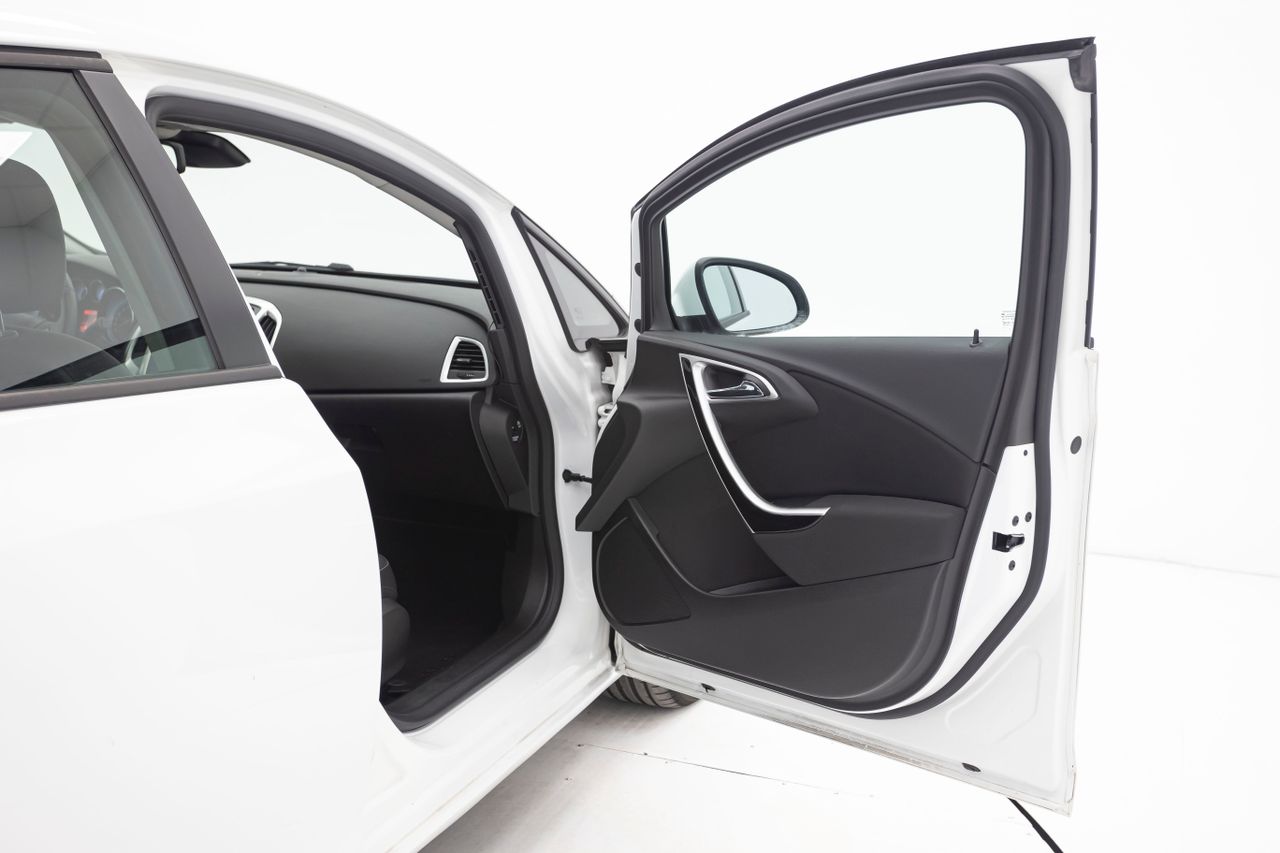 Opel Astra 1.6 D ECOFLEX 110 cv  - Foto 19