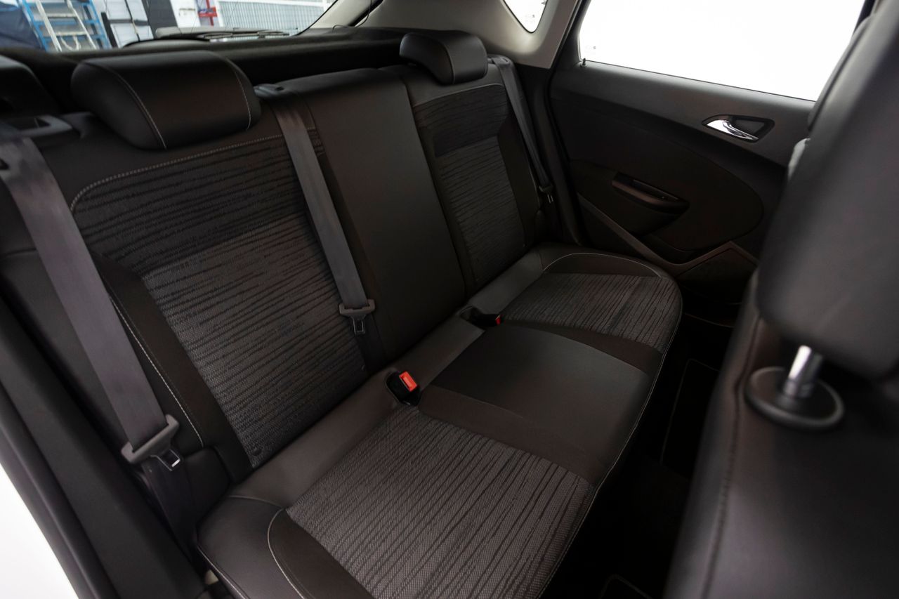 Opel Astra 1.6 D ECOFLEX 110 cv  - Foto 11