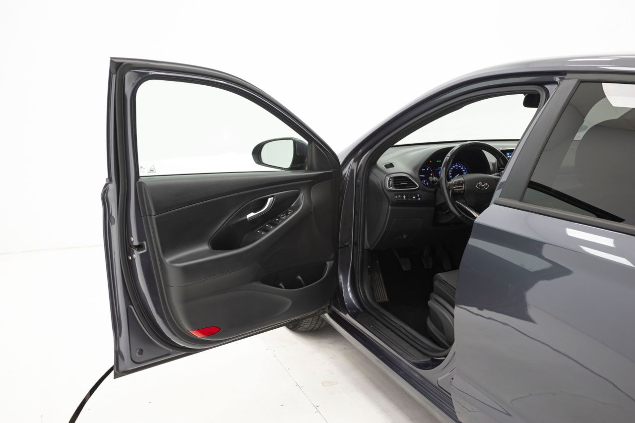 Hyundai i30 KLASS 1.6 CRDI 95 cv MT6 E6DT  - Foto 25