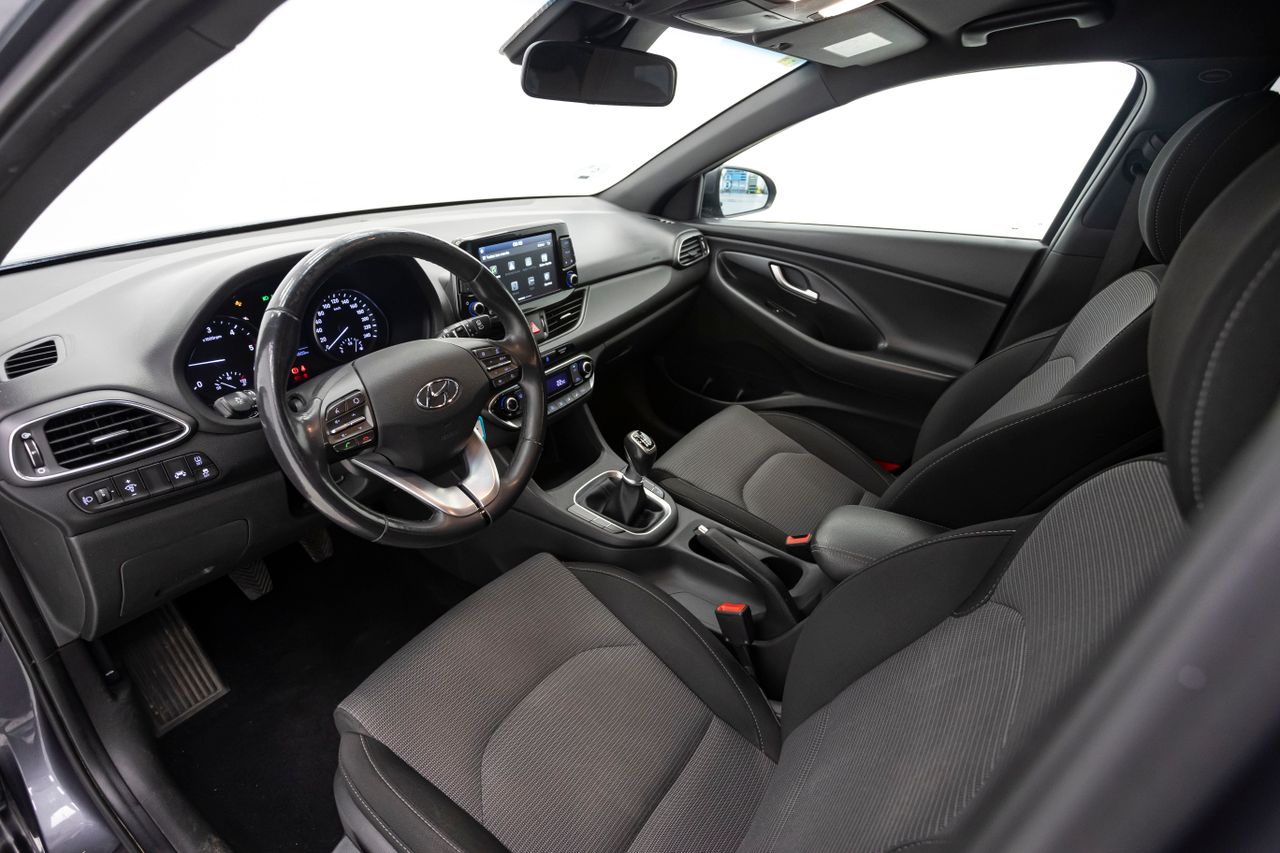 Hyundai i30 KLASS 1.6 CRDI 95 cv MT6 E6DT  - Foto 27