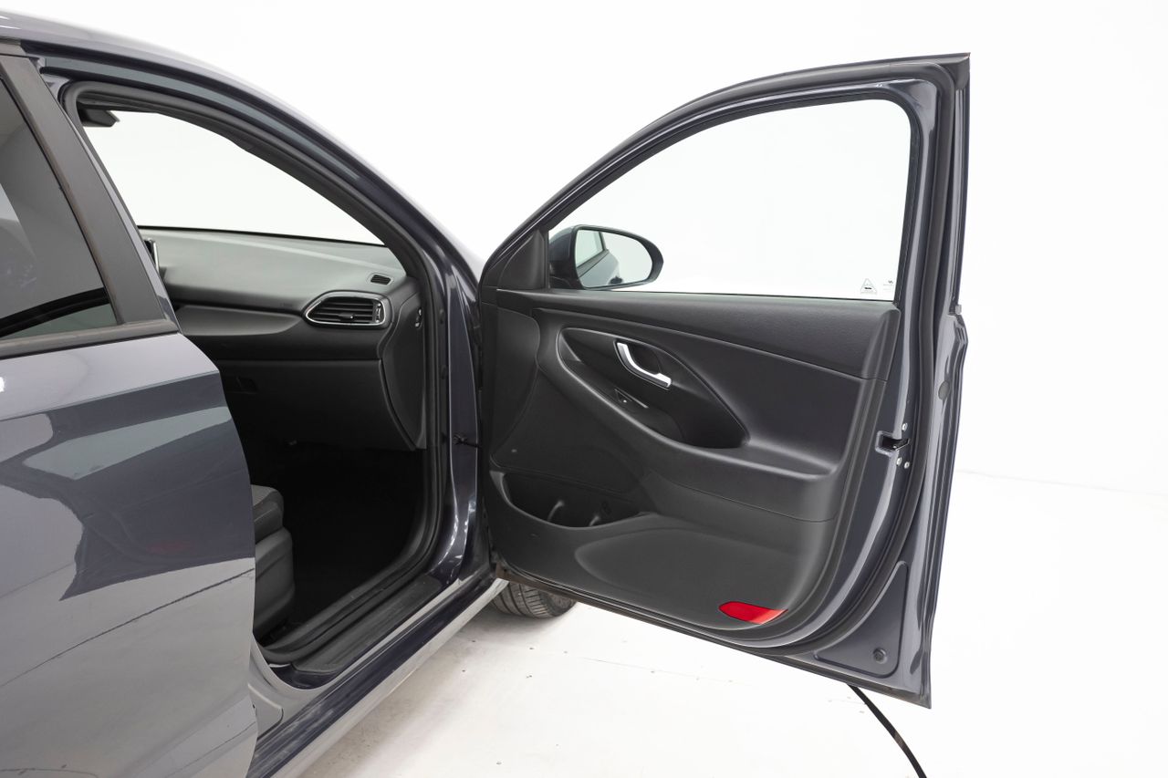 Hyundai i30 KLASS 1.6 CRDI 95 cv MT6 E6DT  - Foto 20