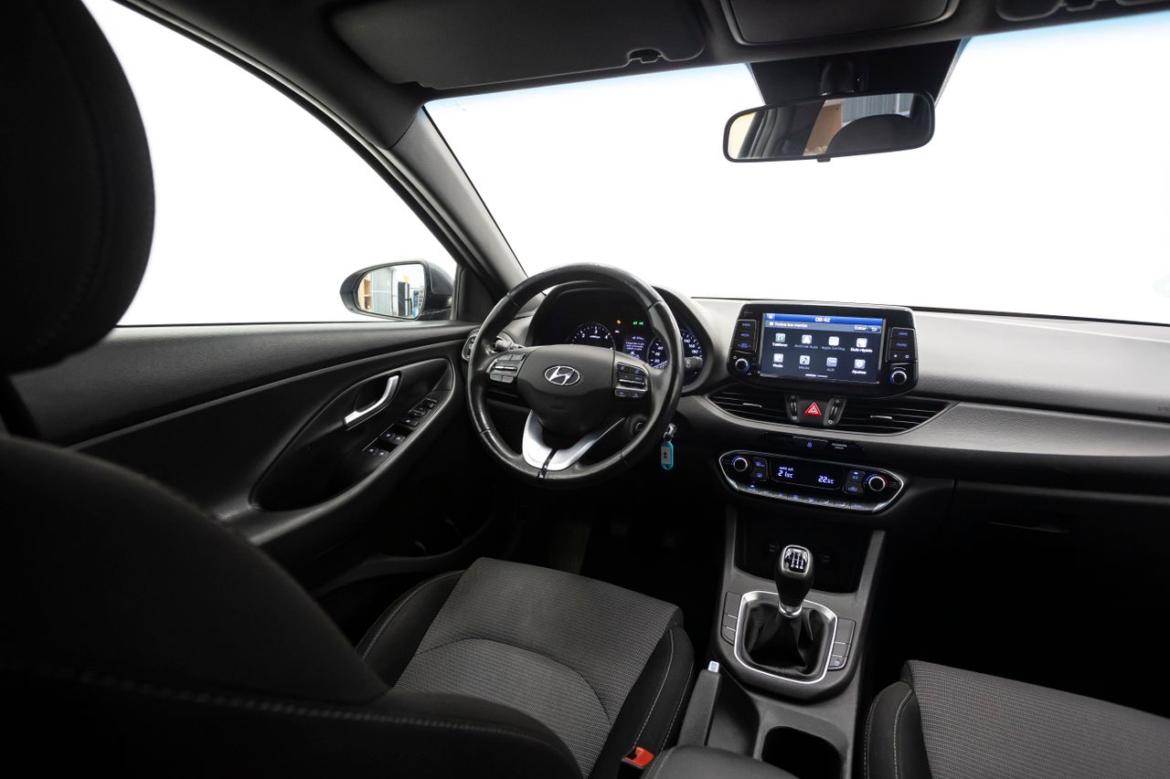 Hyundai i30 KLASS 1.6 CRDI 95 cv MT6 E6DT  - Foto 18