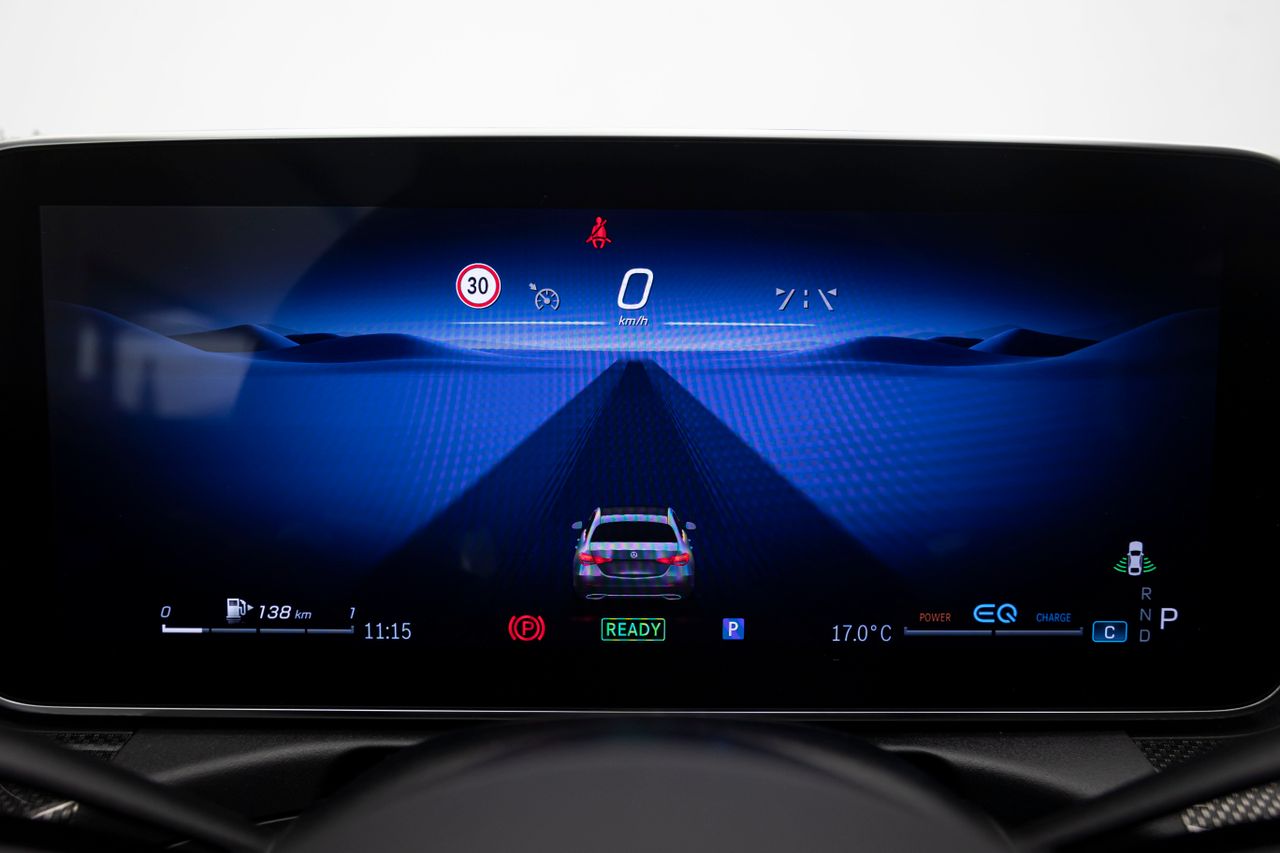 Mercedes Clase C 200 AMG LINE 204 cv  - Foto 42