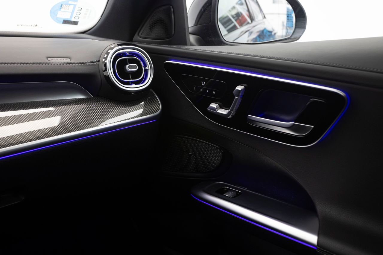 Mercedes Clase C 200 AMG LINE 204 cv  - Foto 22