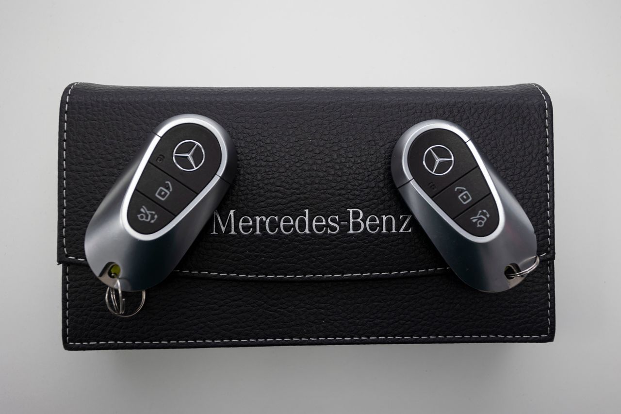 Mercedes Clase C 200 AMG LINE 204 cv  - Foto 61