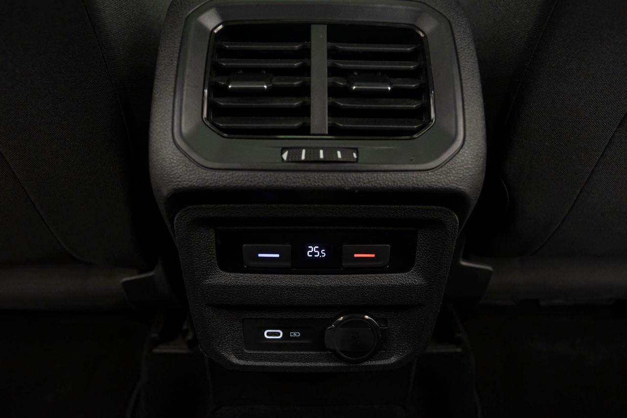 Volkswagen Tiguan ALLSPACE SPORT 4MOTION 2.0 TDI 200 cv AT7 E6D  - Foto 21