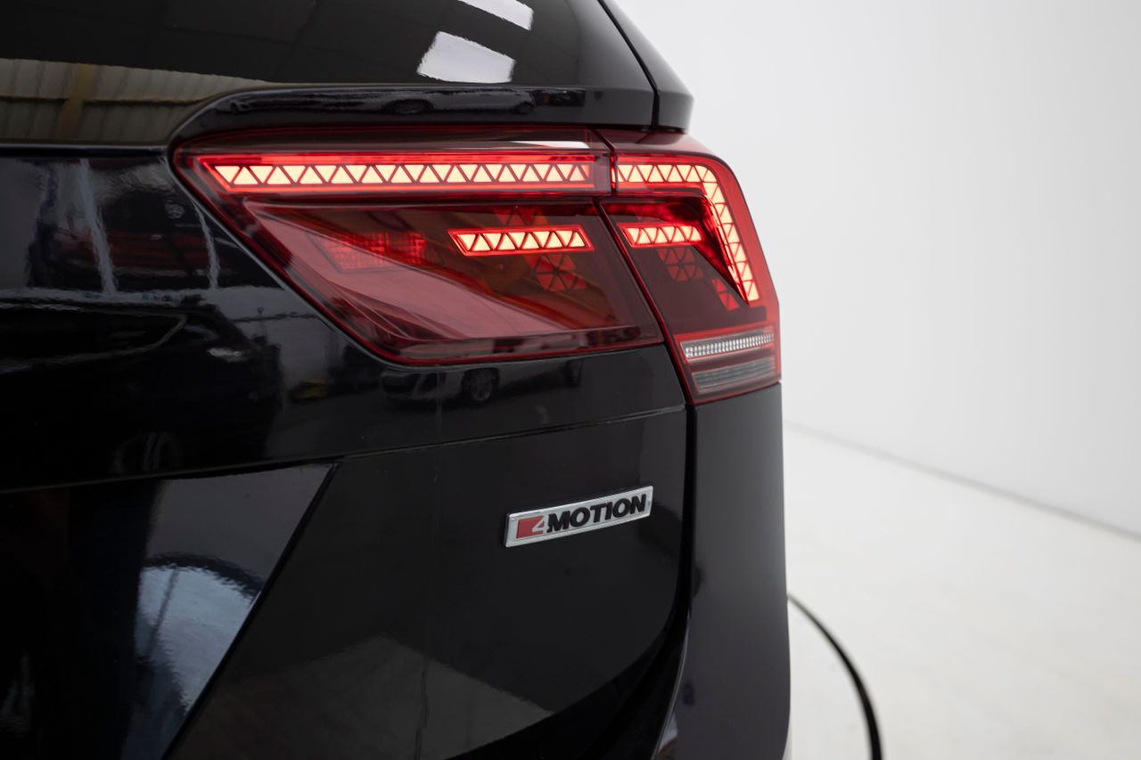 Volkswagen Tiguan ALLSPACE SPORT 4MOTION 2.0 TDI 200 cv AT7 E6D  - Foto 64