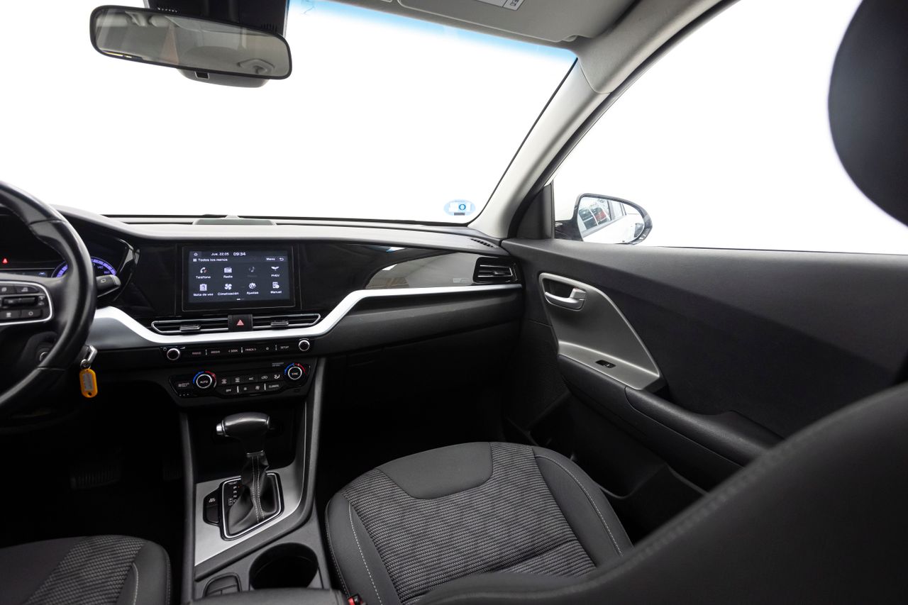 Kia Niro CONCEPT PLUG-IN HYBRID 1.6 141 cv AT6 E6D  - Foto 20