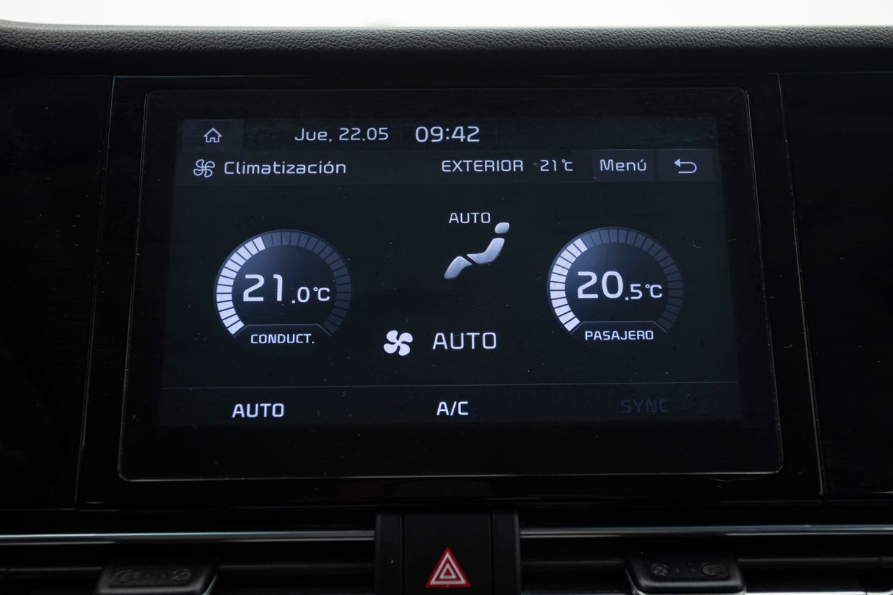 Kia Niro CONCEPT PLUG-IN HYBRID 1.6 141 cv AT6 E6D  - Foto 11