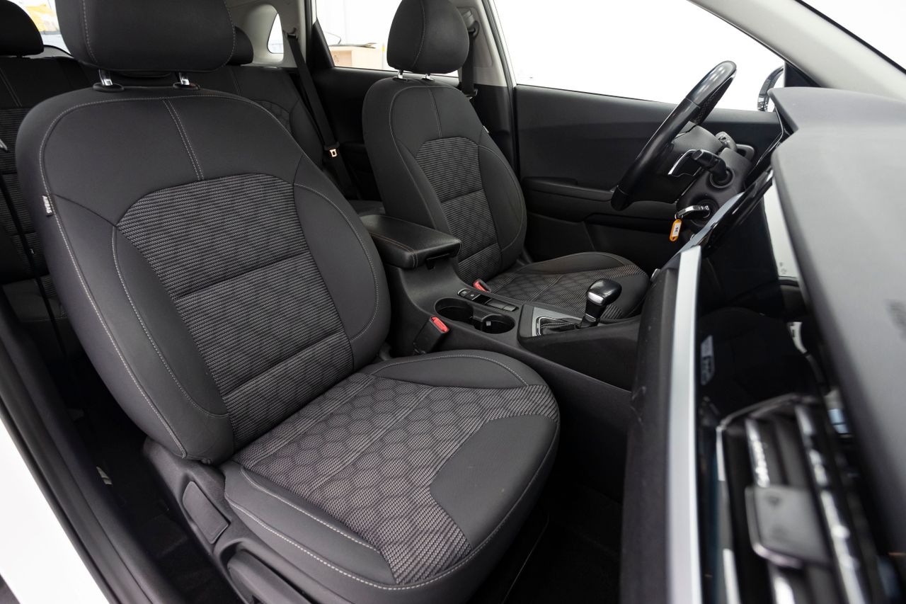 Kia Niro CONCEPT PLUG-IN HYBRID 1.6 141 cv AT6 E6D  - Foto 26