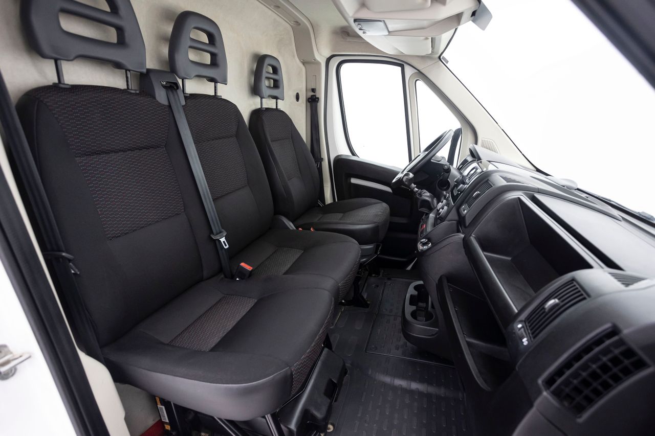 Citroën Jumper 2.2 BLUEHDI 120 S&S 30L 1H1  - Foto 10