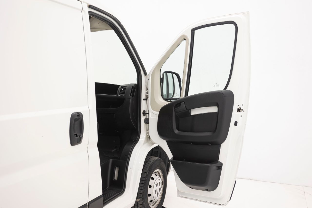 Citroën Jumper 2.2 BLUEHDI 120 S&S 30L 1H1  - Foto 13