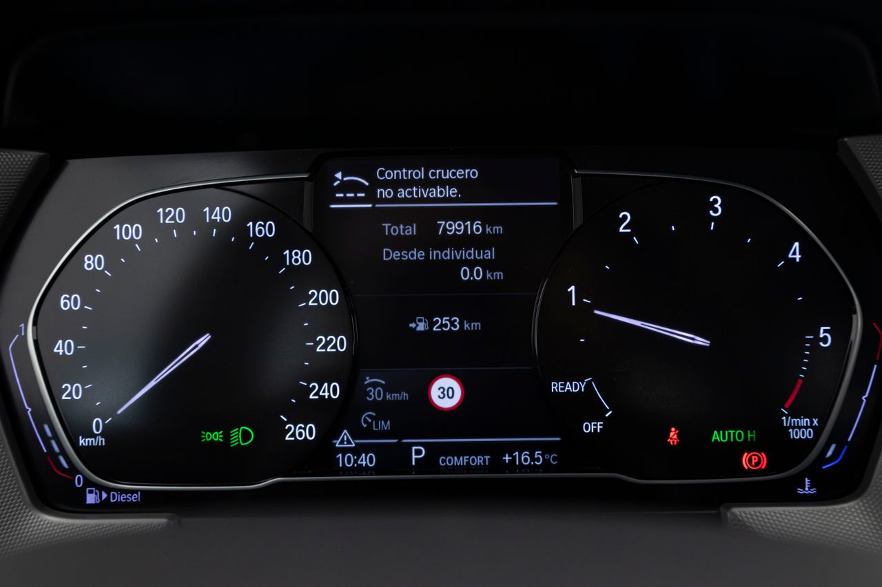 BMW Serie 1 LIM. 116D 1.5 115 cv AT7 E6D  - Foto 5