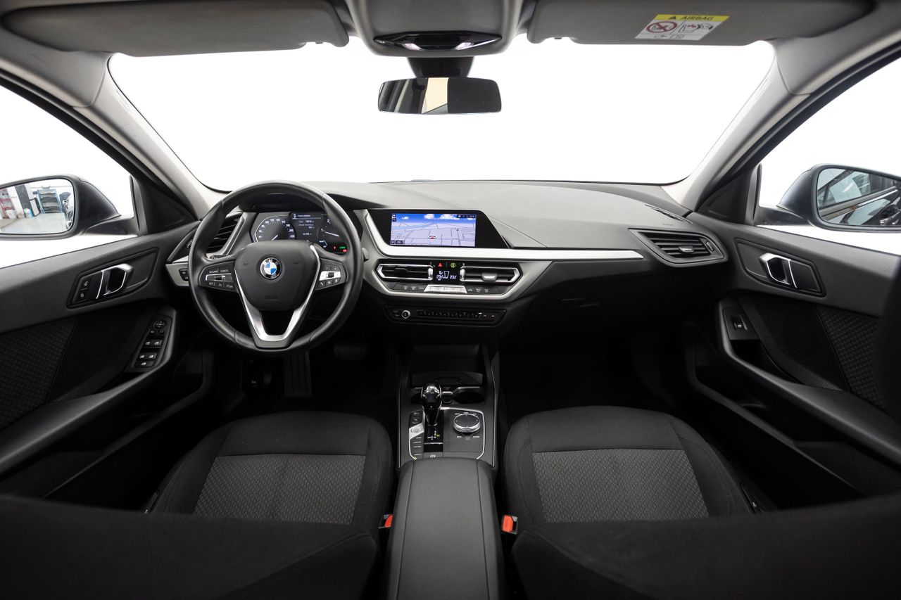 BMW Serie 1 LIM. 116D 1.5 115 cv AT7 E6D  - Foto 4