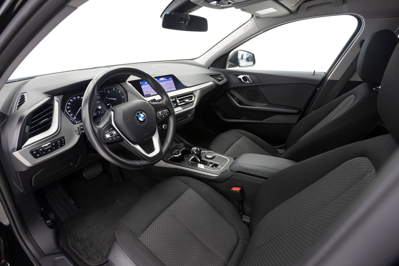 BMW Serie 1 LIM. 116D 1.5 115 cv AT7 E6D  - Foto 29