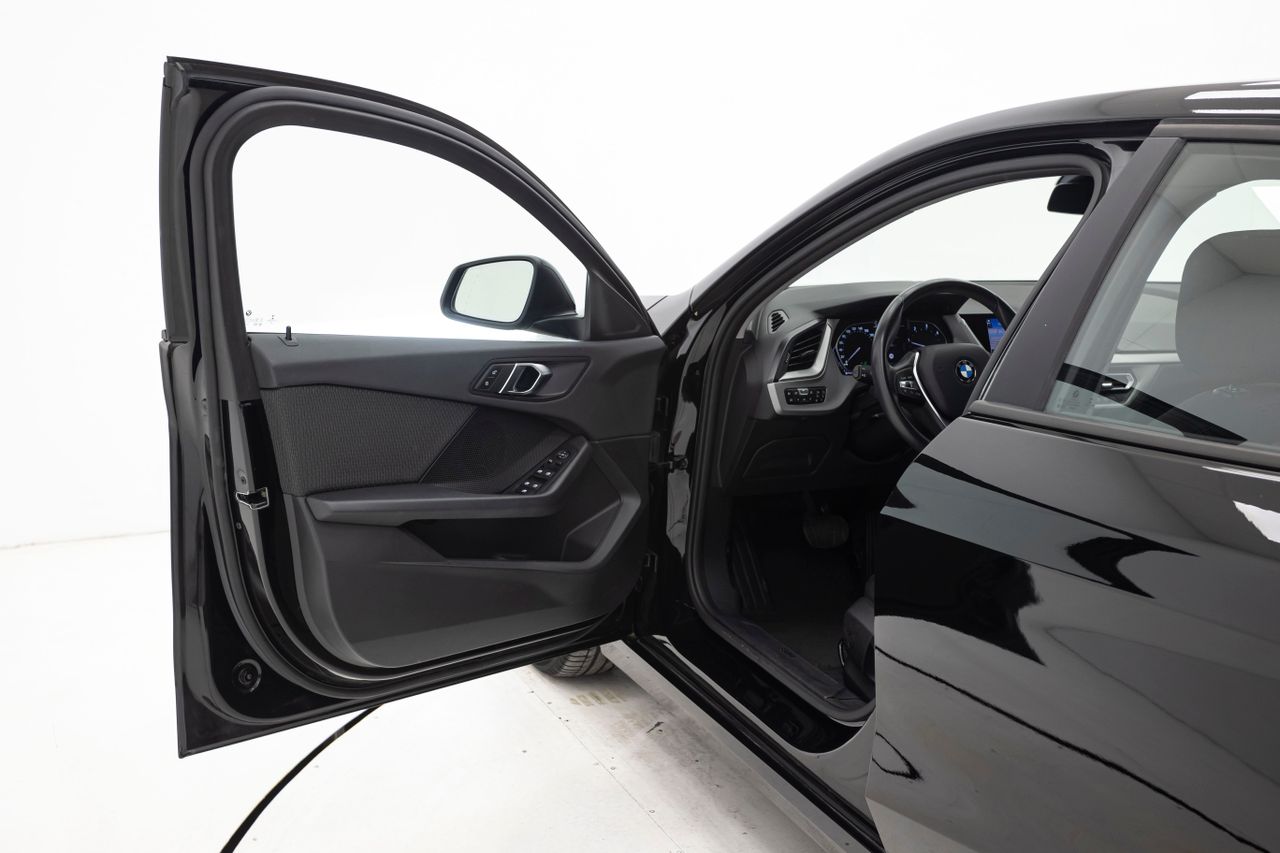 BMW Serie 1 LIM. 116D 1.5 115 cv AT7 E6D  - Foto 27