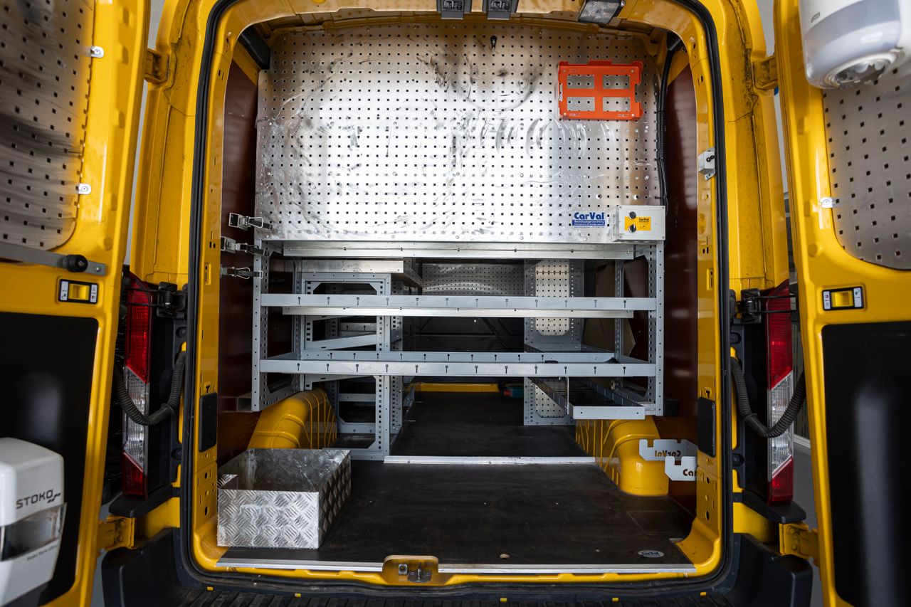 Ford Transit 350M 2.0TD 130PK 96KW M6 TREND 4D  - Foto 8