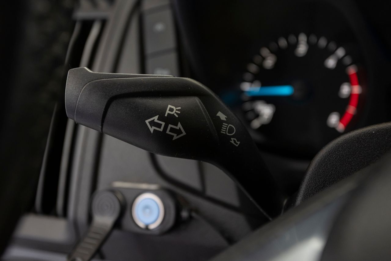 Ford Transit 350M 2.0TD 130PK 96KW M6 TREND 4D  - Foto 35