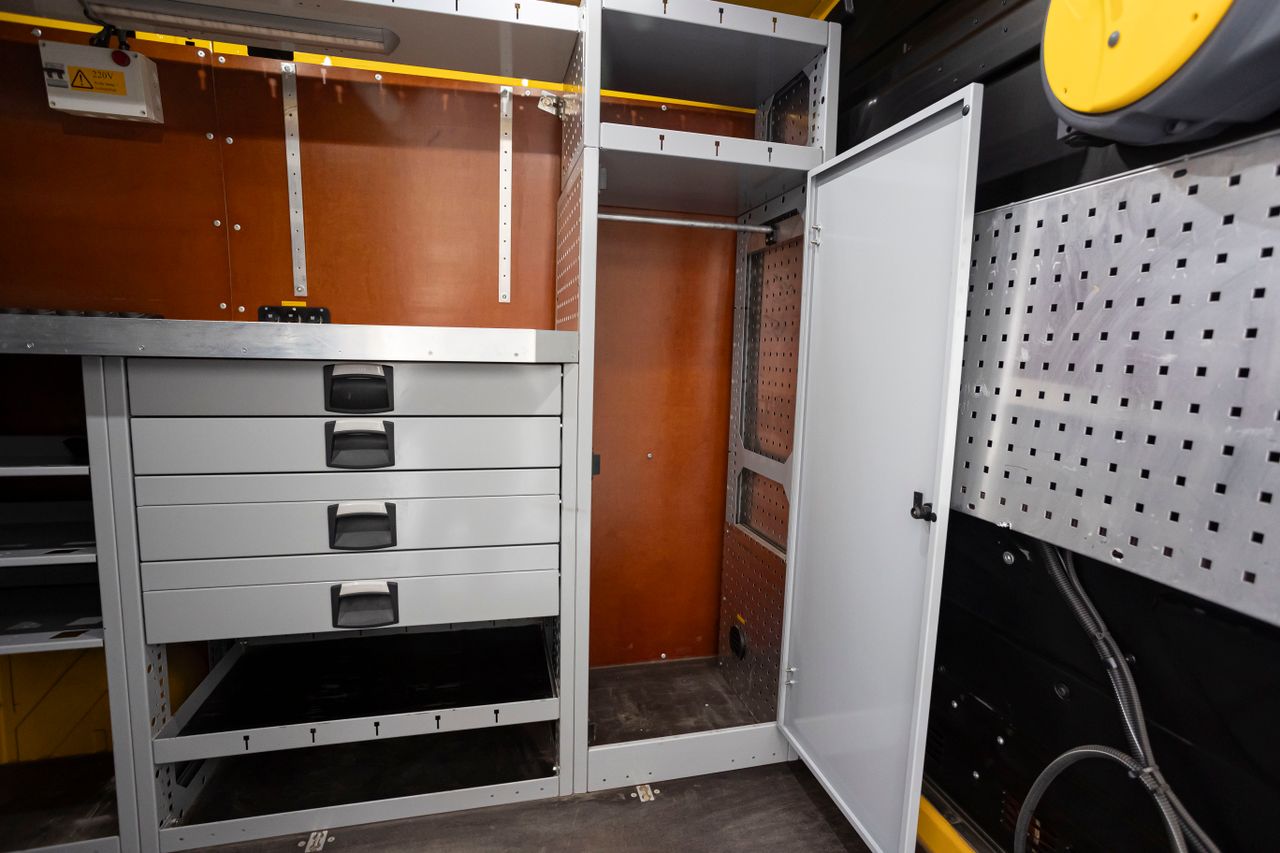 Ford Transit 350M 2.0TD 130PK 96KW M6 TREND 4D  - Foto 21