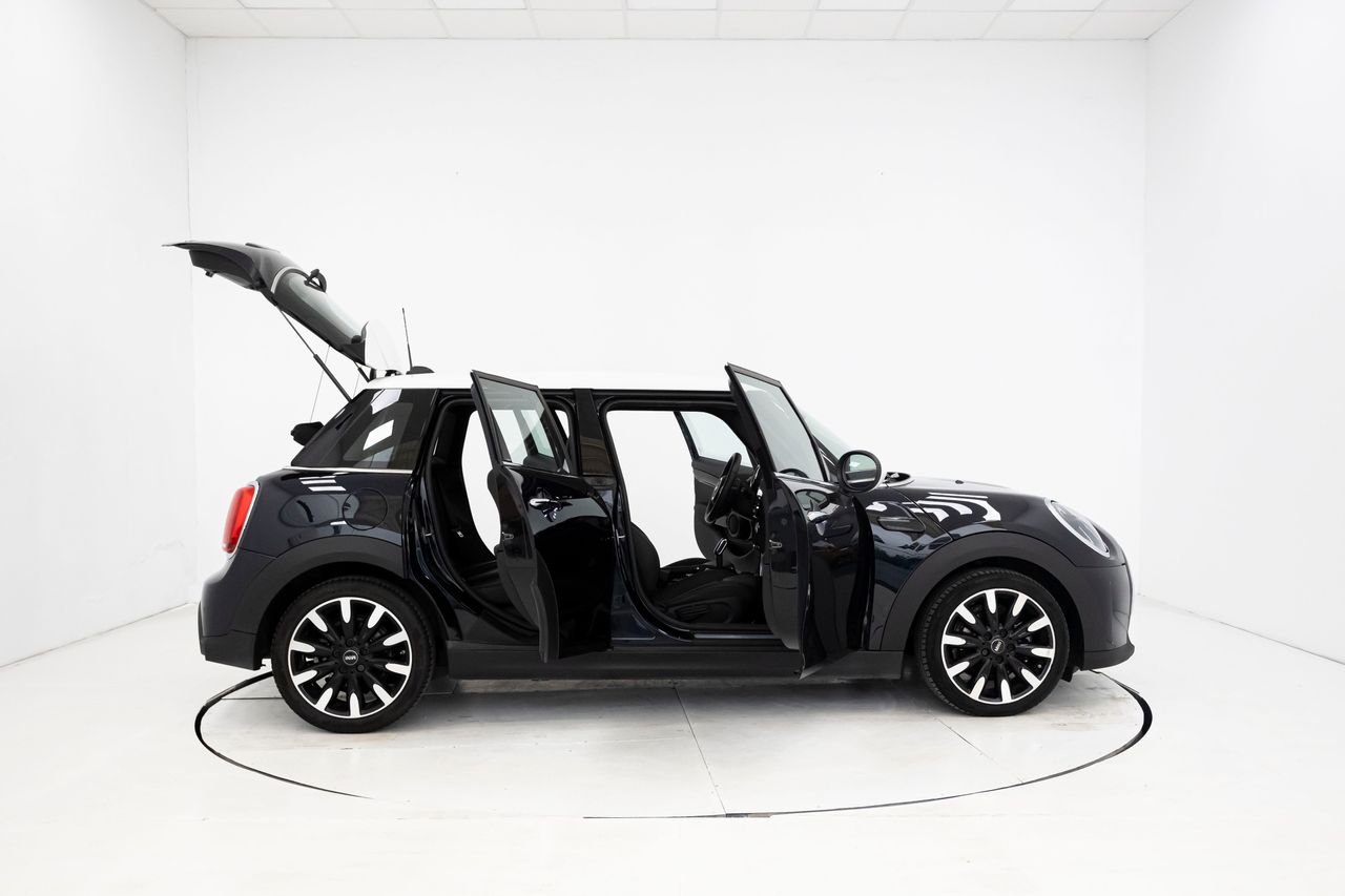 MINI Cooper 5 PUERTAS 1.5 I 136 cv  - Foto 12